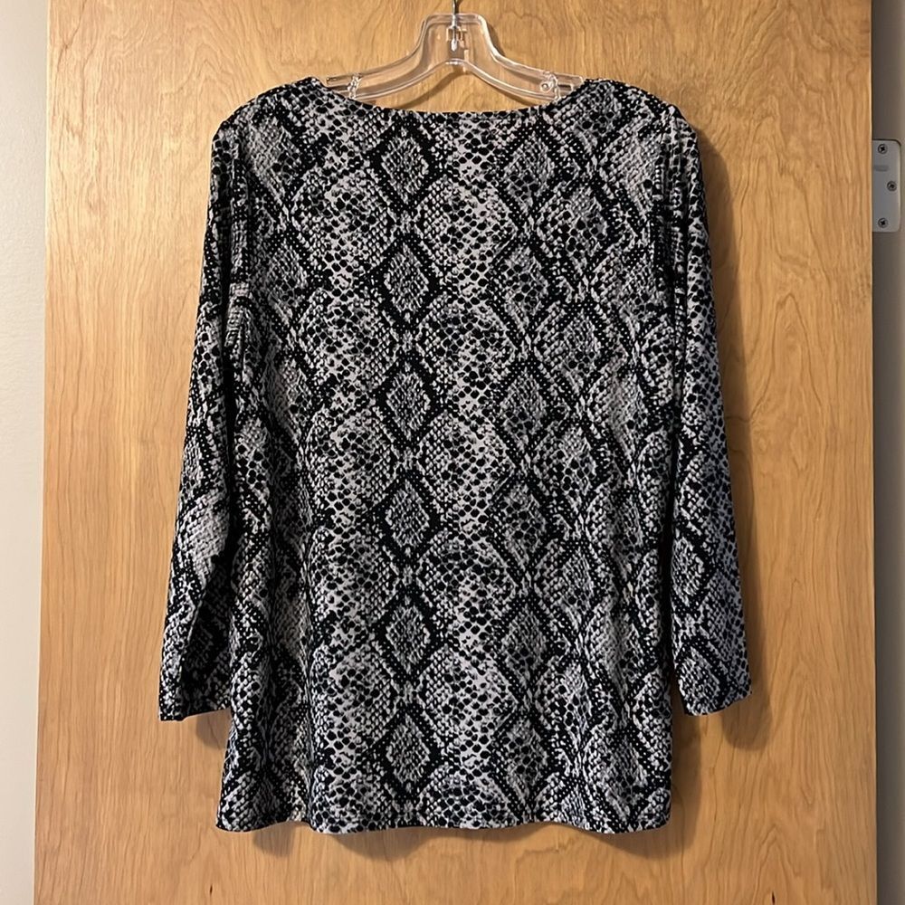 Anne Klein Blouse - Picture 2 of 9